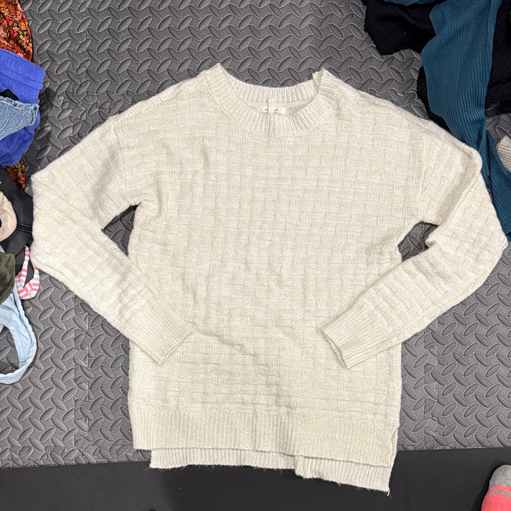 Maurices Women's Cream Crew Neck Sweater